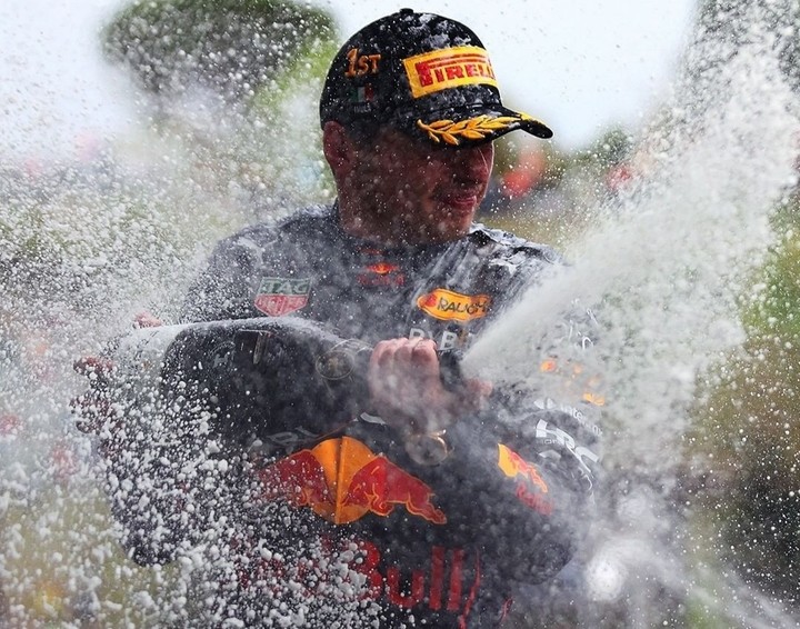 Red Bull ovládol Veľkú cenu Talianska - Emilia Romagna